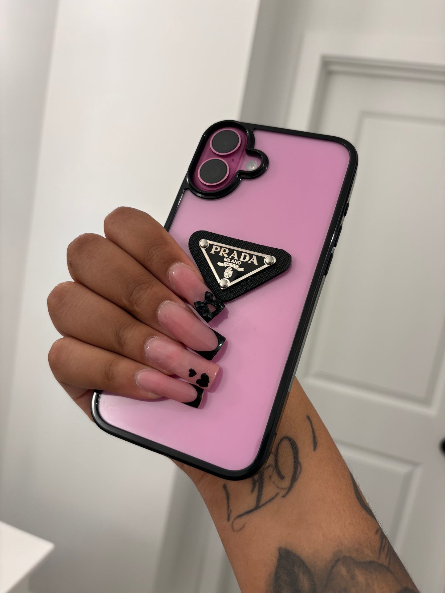 Black P- iPhone case 🖤