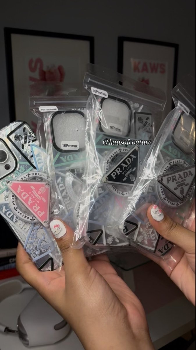 Popsocket P - iPhone Case 💞 - Haus Of Couture