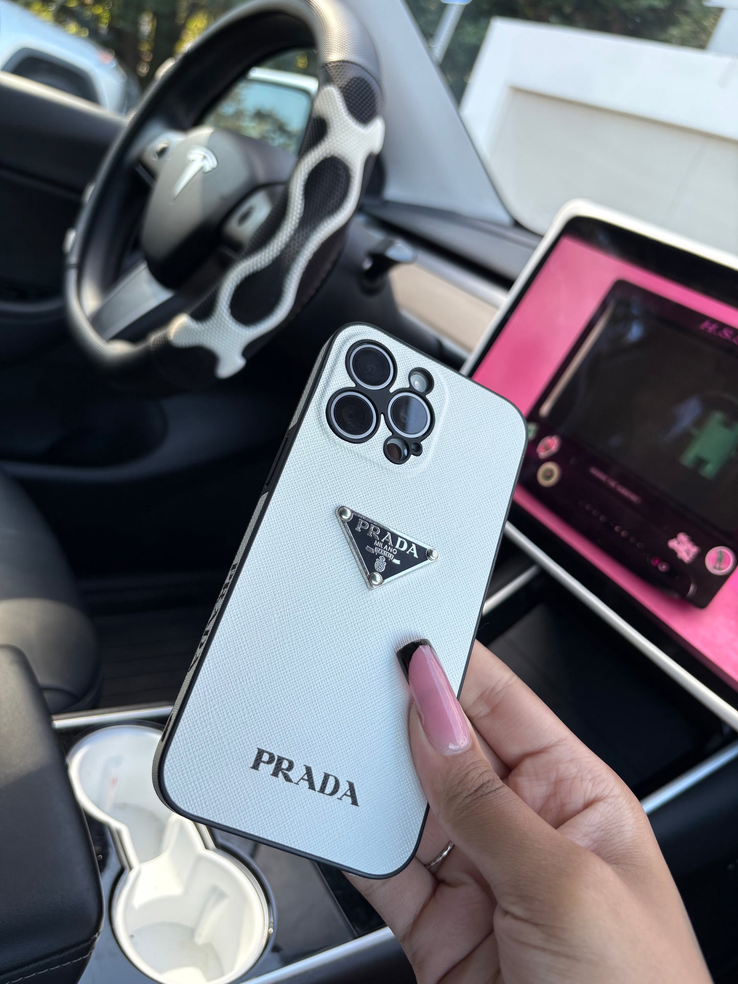 Minimal P- iPhone Case 🍬